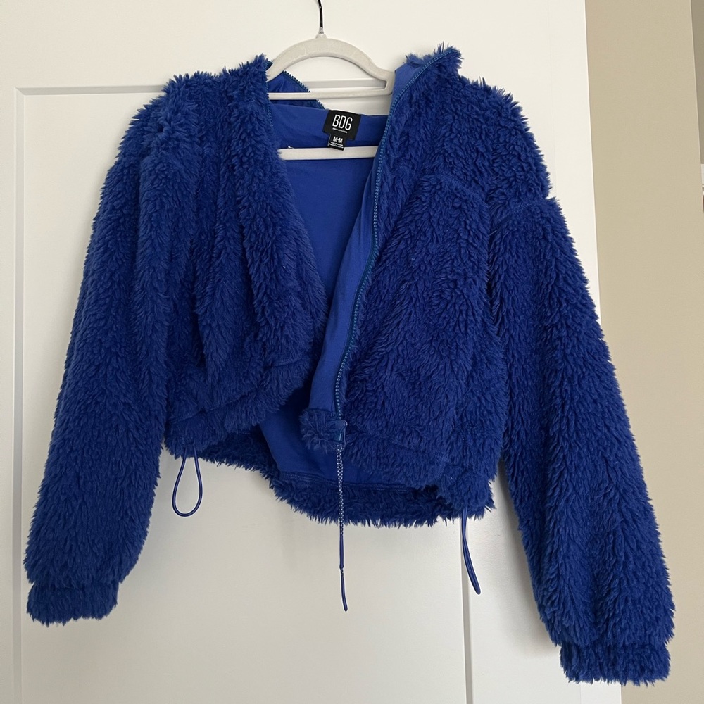 Urban Outfitters BDG Cropped Sherpa Jacket in Blue